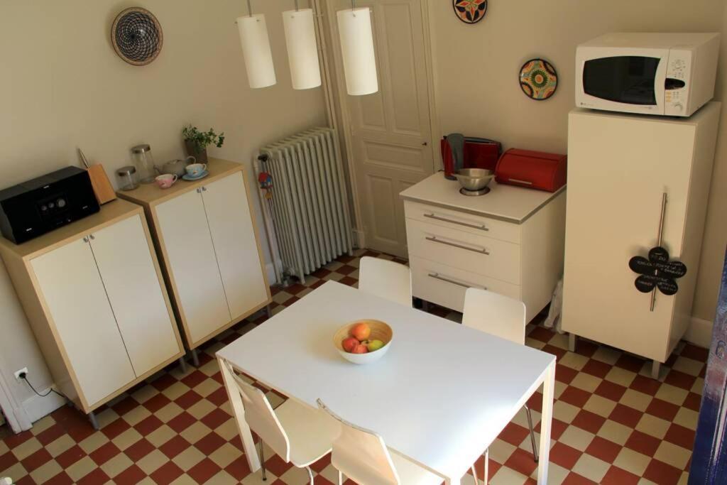 Charmante Maison Bourguignonne Avec Grand Jardin Et Parking Montbard Exterior foto